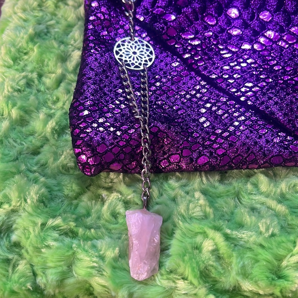 Purple mermaid purse with rose quartz - Picture 2 of 4